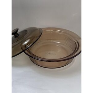 Corning Vision Ware Amber 1.5 Qt Ribbed Casserole Dish with Lid V 32 C